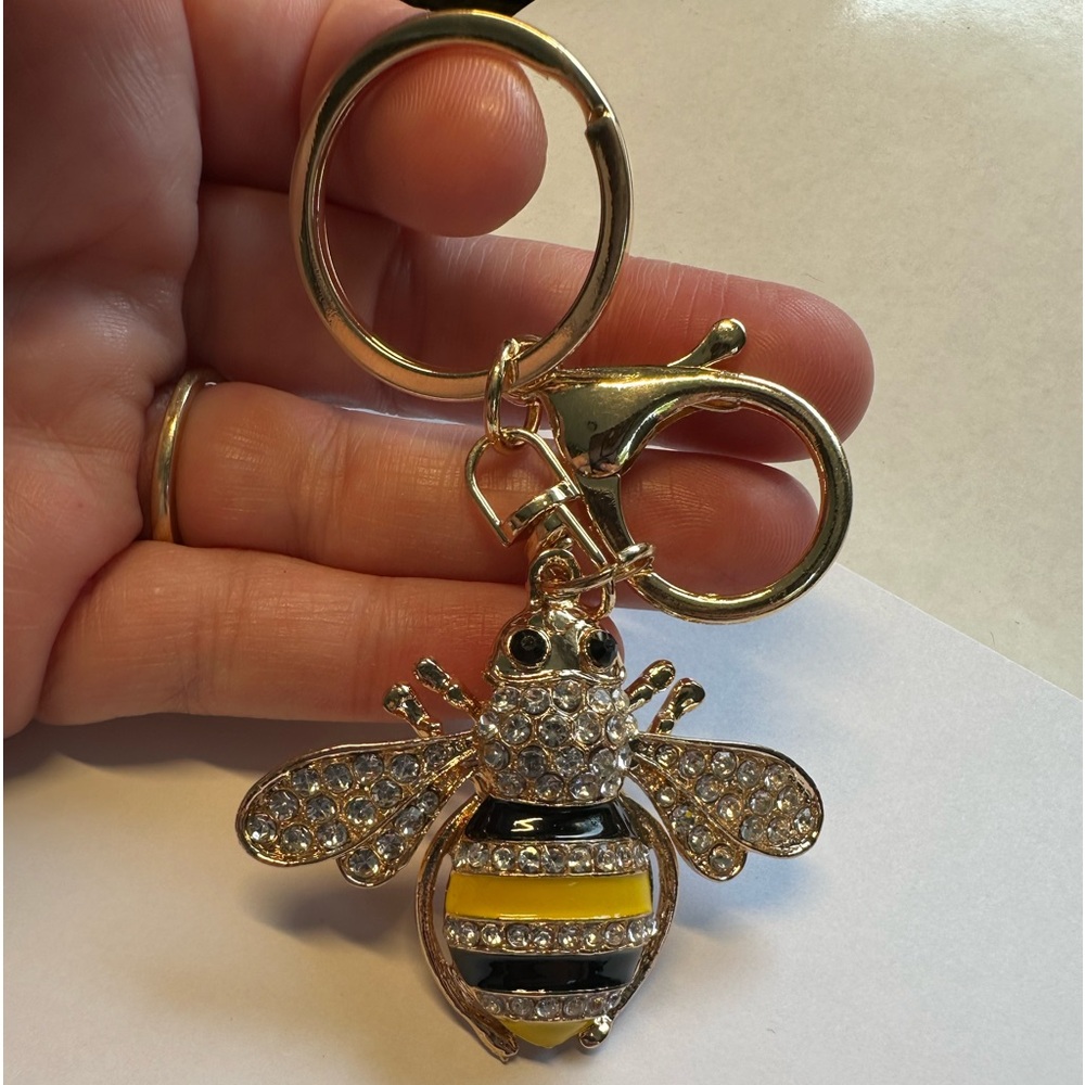 Bee bag charm/keychain NEW - Picture 2 of 8